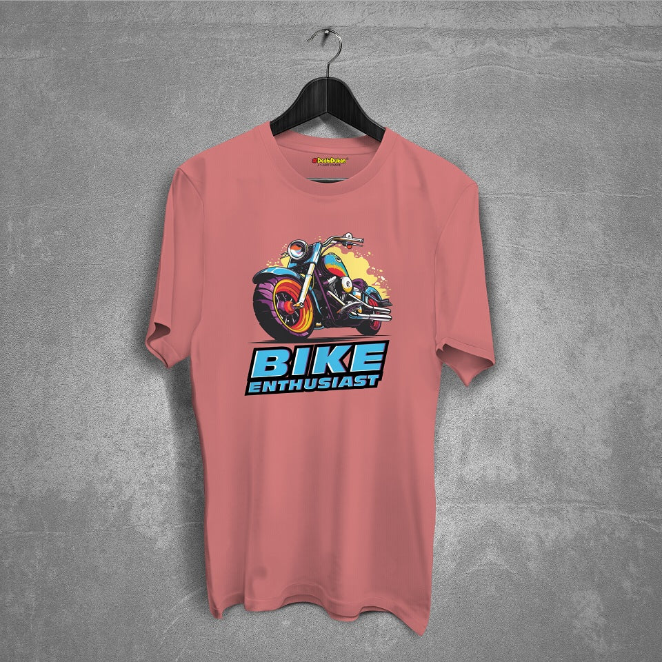 Bike Enthusiast graffiti t-shirt