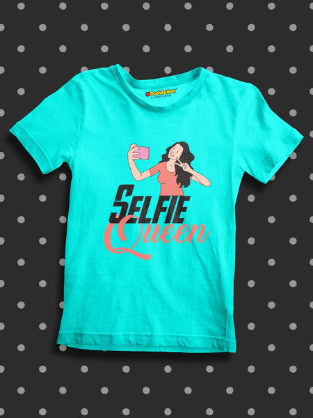 Selfie Queen Baby T-Shirt