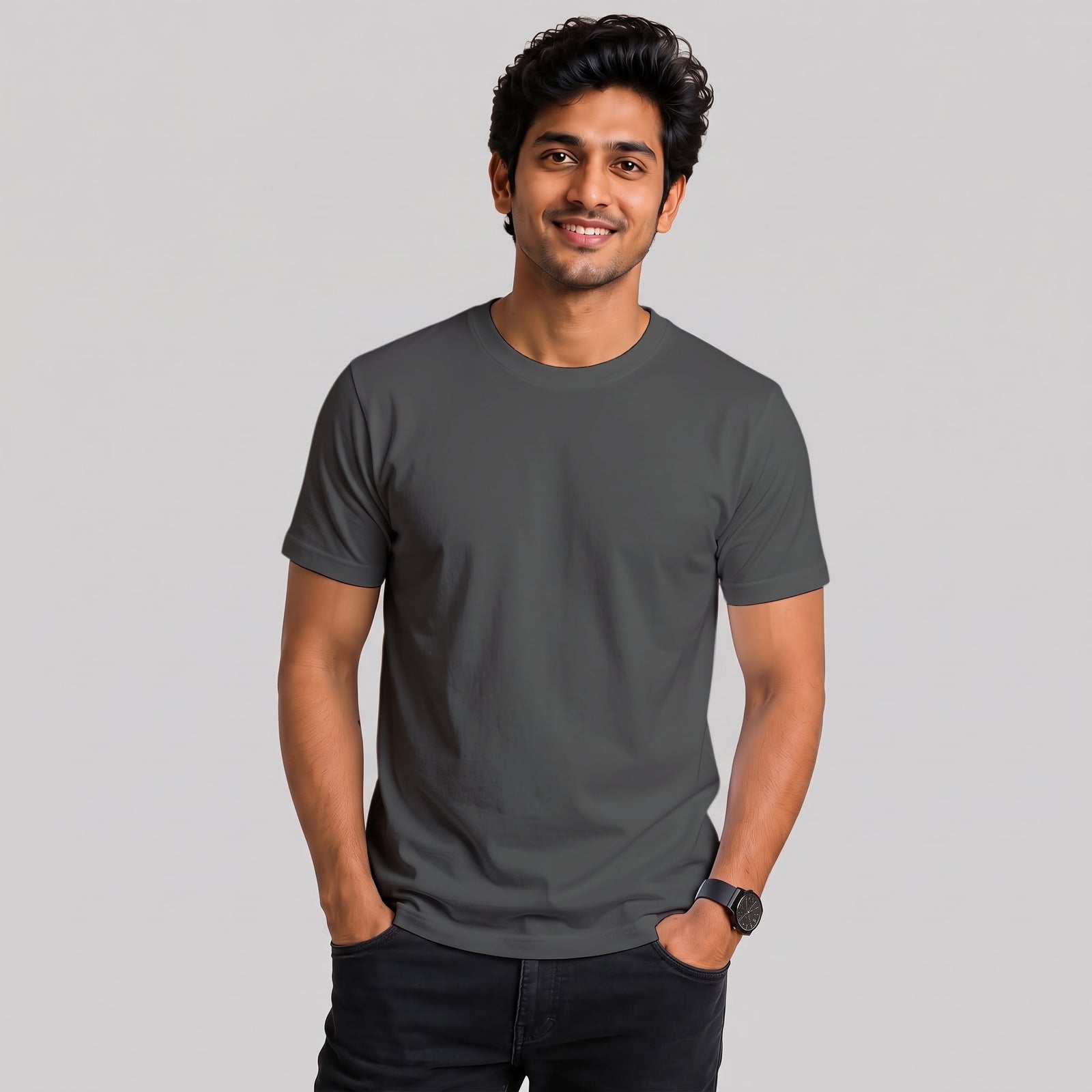 Round Neck T-shirts