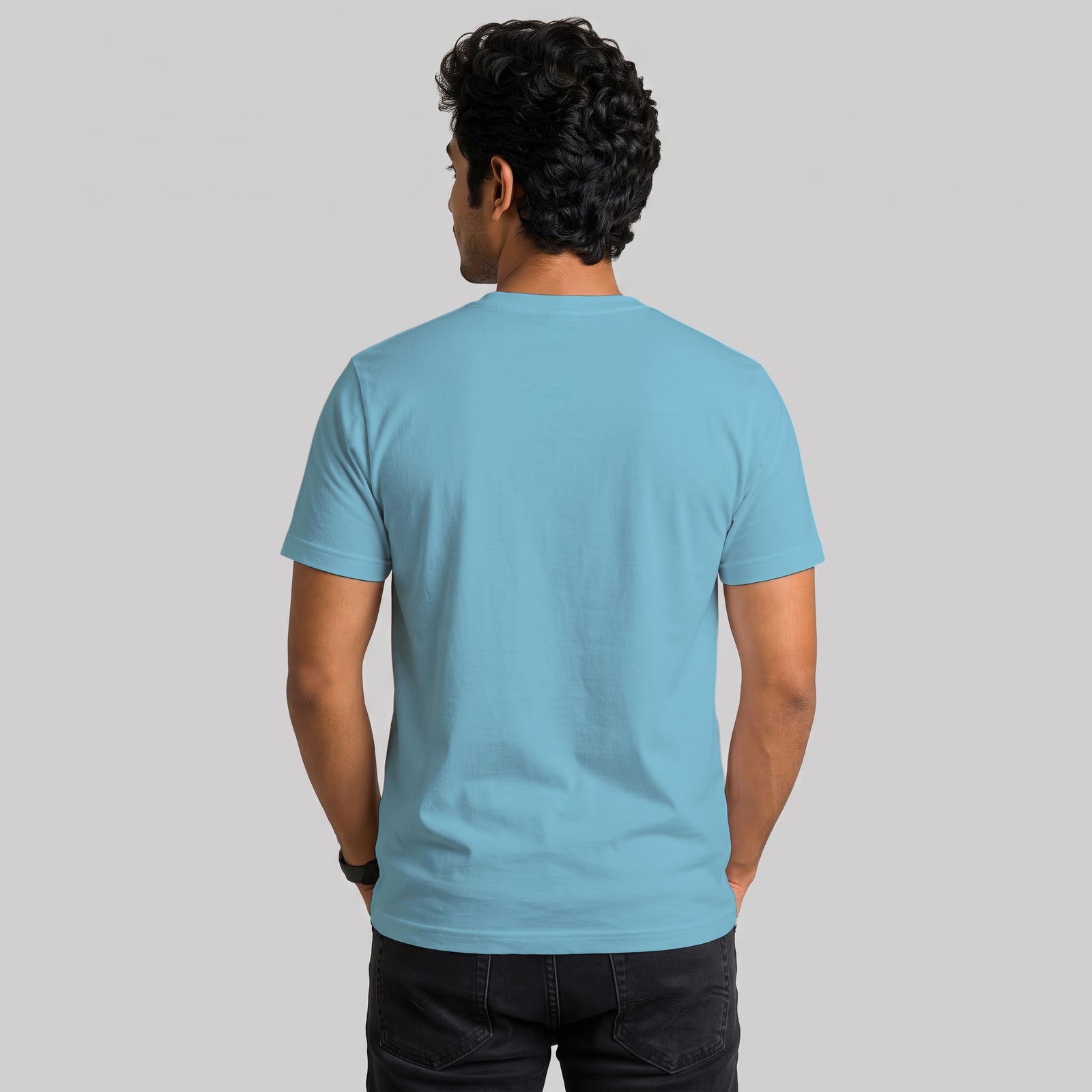 Round Neck T-shirts