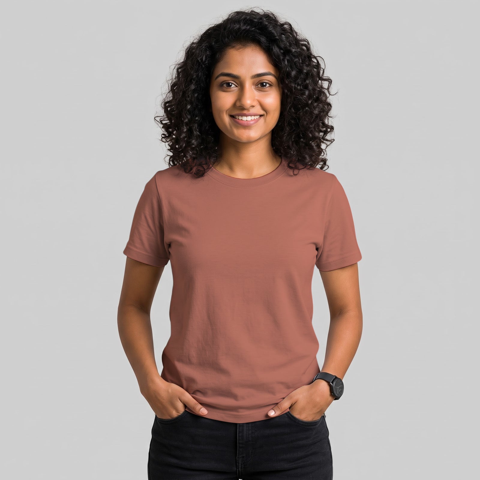 Round Neck T-shirts